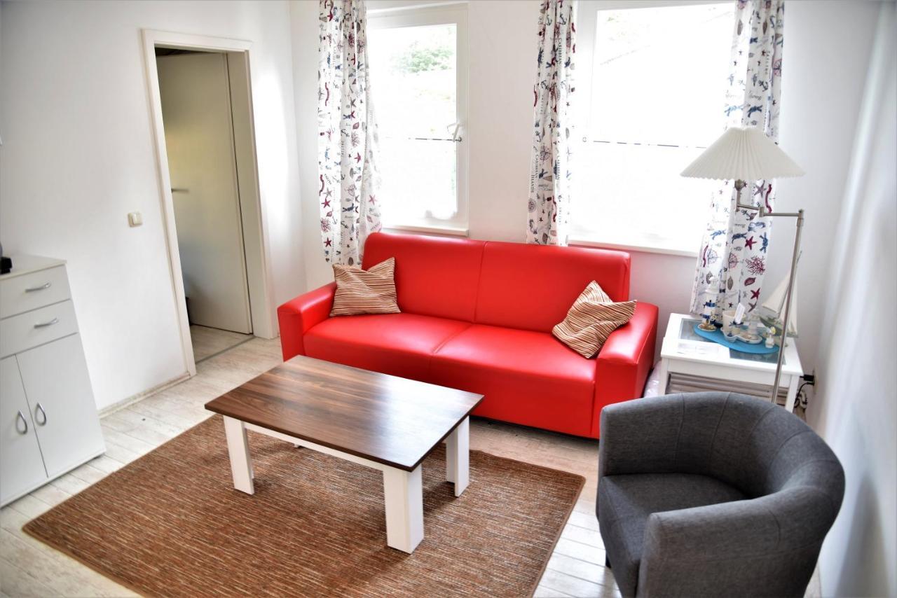 Haus Ostseeblick โลห์เมอ ภายนอก รูปภาพ
