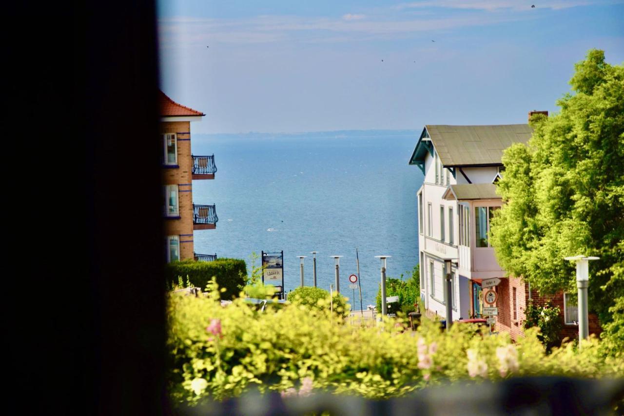 Haus Ostseeblick โลห์เมอ ภายนอก รูปภาพ